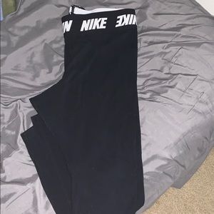 Nike leggings